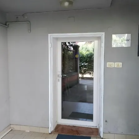 Casa Gardel קזלקיו די רנו